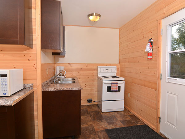 Cabin 7 kitchen